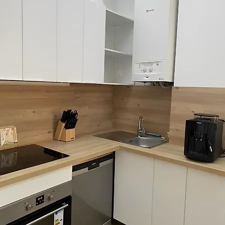 Upscale 80m2 2 Bedroom Near Champs Elysees Apartamento